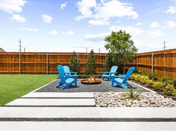 2527  Auburn Street , Fate Texas 75087