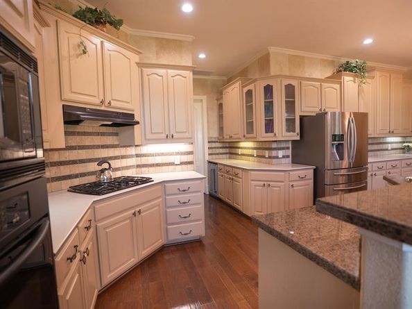 8830  Kameryn Lane , Lantana Texas 76226