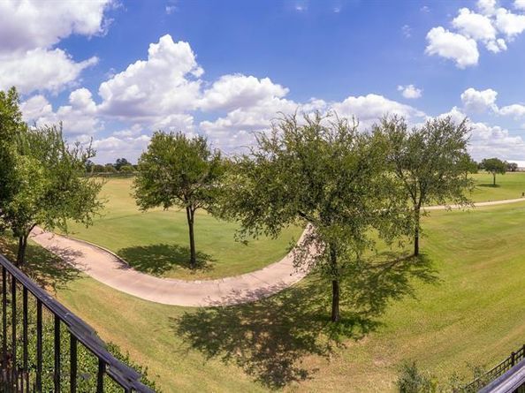 8830  Kameryn Lane , Lantana Texas 76226