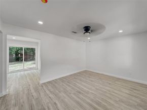 806  Ivywood Drive , Dallas Texas 75232