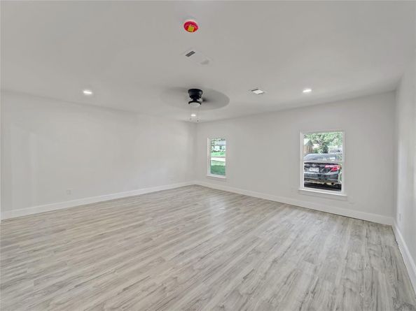 806  Ivywood Drive , Dallas Texas 75232