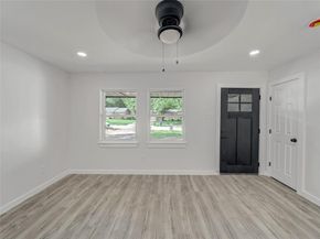 806  Ivywood Drive , Dallas Texas 75232