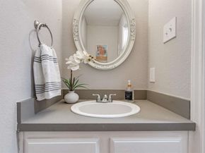 5200  Martel Avenue  31C, Dallas Texas 75206