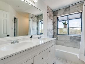 4800 W Lovers Lane  119, Dallas Texas 75209