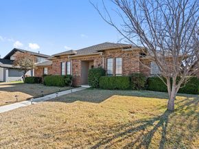 2220  Cedar Circle , Carrollton Texas 75006