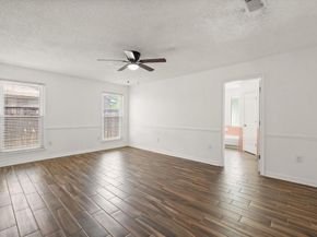 4711 N Prairieview Court , Arlington Texas 76017
