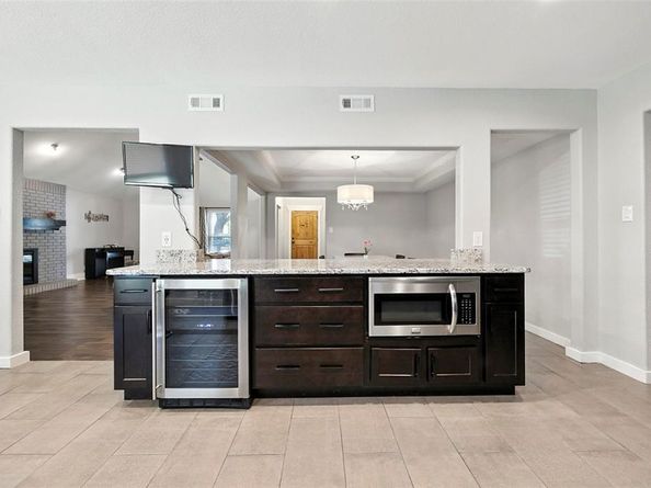7324  Fuller Circle , Fort Worth Texas 76133