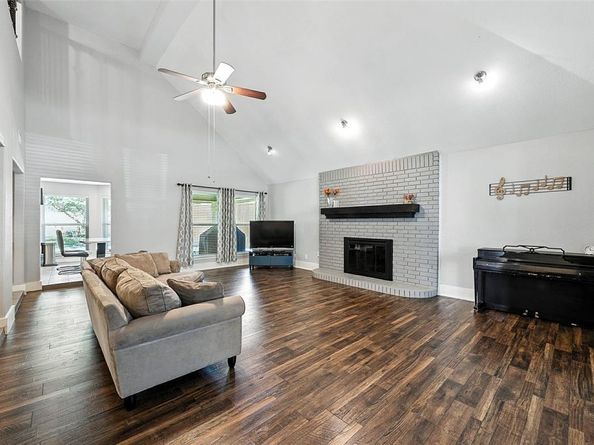 7324  Fuller Circle , Fort Worth Texas 76133
