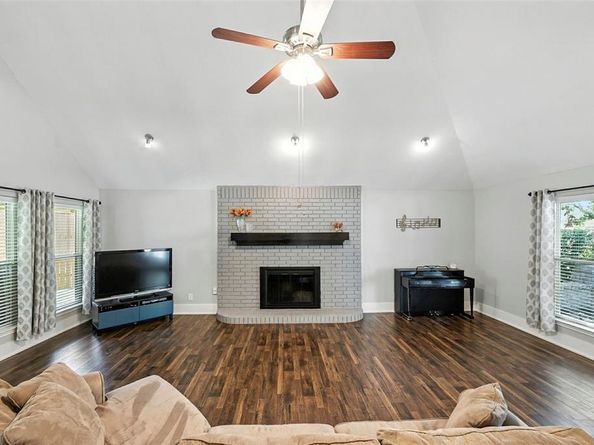 7324  Fuller Circle , Fort Worth Texas 76133