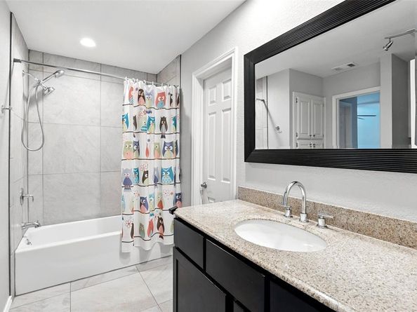 7324  Fuller Circle , Fort Worth Texas 76133