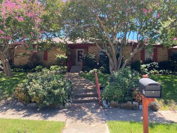 1610  Iroquois Drive 