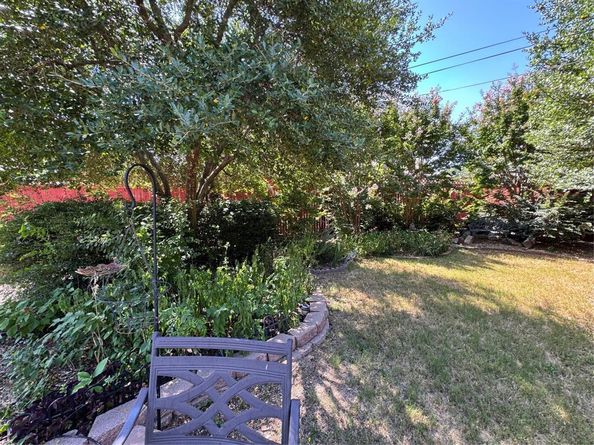 1610  Iroquois Drive , Garland Texas 75043