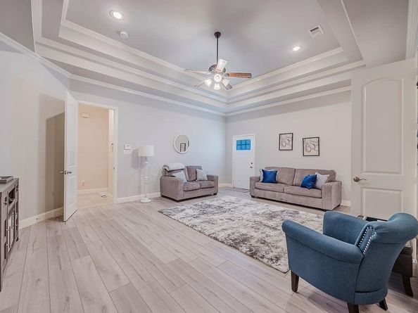 1011  Parview Circle , Grand Prairie Texas 75104
