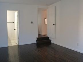 1101  Noble Avenue , Carrollton Texas 75006