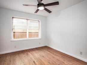 1101  Noble Avenue , Carrollton Texas 75006