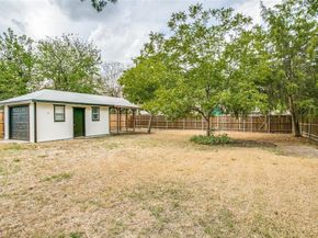 1101  Noble Avenue , Carrollton Texas 75006