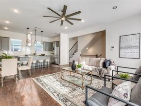 2513  El Camino Lane , Dallas Texas 75212