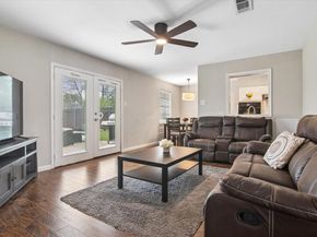 2404  17th Street , Plano Texas 75074