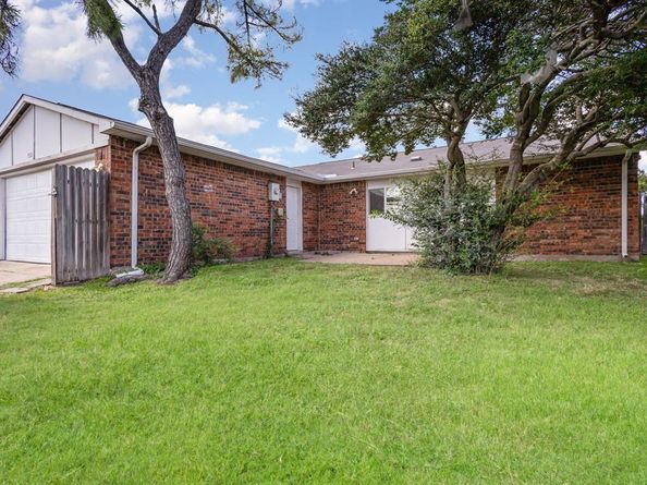 732  Cambridge Drive , Plano Texas 75023