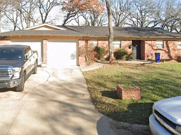 6237  Warrington Place , Fort Worth Texas 76112