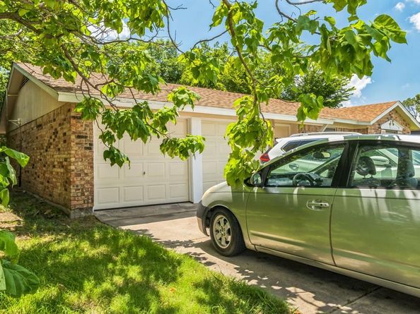 6237  Warrington Place , Fort Worth Texas 76112