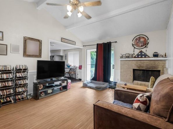 6237  Warrington Place , Fort Worth Texas 76112