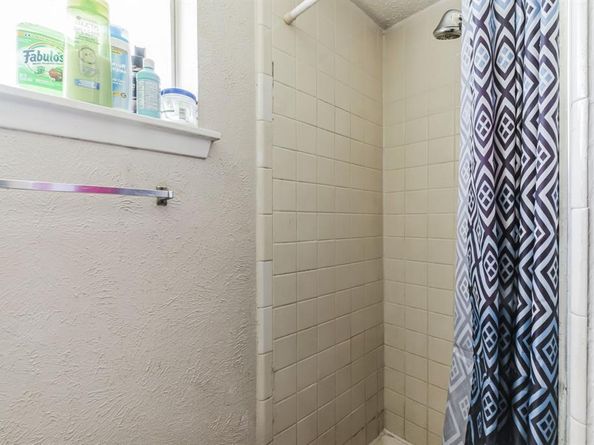 6237  Warrington Place , Fort Worth Texas 76112