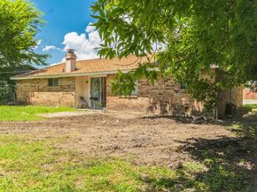 6237  Warrington Place , Fort Worth Texas 76112