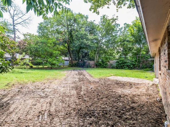 6237  Warrington Place , Fort Worth Texas 76112