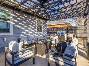 2808  Sharpview Lane , Dallas Texas 75228