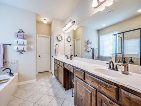 2516  Wales Way , Lewisville Texas 75056