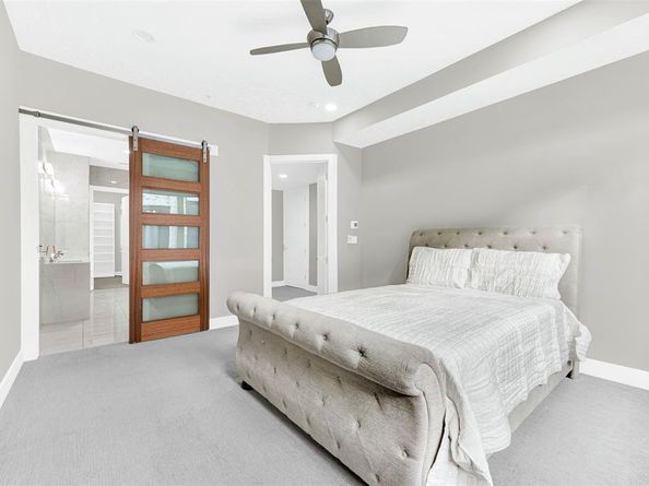 4060  Spring Valley Road  105, Farmers Branch Texas 75244