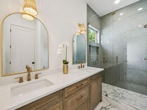 6244  Richmond Avenue , Dallas Texas 75214