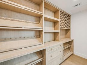 6244  Richmond Avenue , Dallas Texas 75214