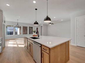 2076  Spotted Fawn Drive , Arlington Texas 76005