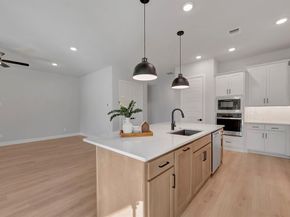 2076  Spotted Fawn Drive , Arlington Texas 76005