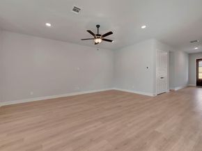 2076  Spotted Fawn Drive , Arlington Texas 76005