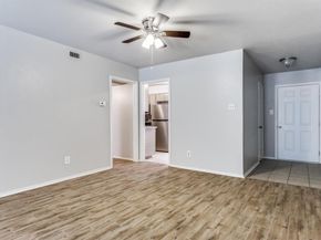 4022  Ridglea Country Club Drive  608, Fort Worth Texas 76126