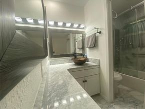 3420  Hidalgo Drive  301, Dallas Texas 75220