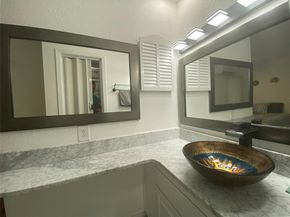 3420  Hidalgo Drive  301, Dallas Texas 75220