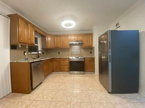 3420  Hidalgo Drive  301, Dallas Texas 75220