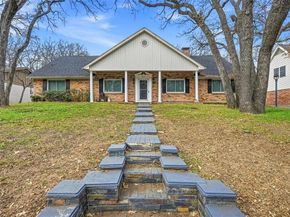 3015  Yellowstone Drive , Arlington Texas 76013