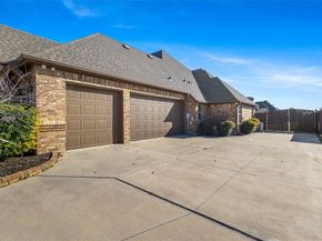 1317  Bluff Springs Drive , Fort Worth Texas 76052