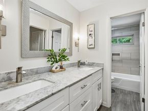 9605  Crestedge Drive , Dallas Texas 75238