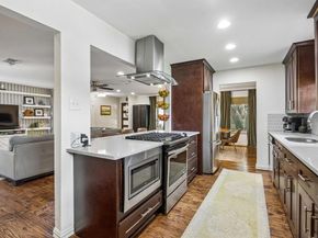 9605  Crestedge Drive , Dallas Texas 75238