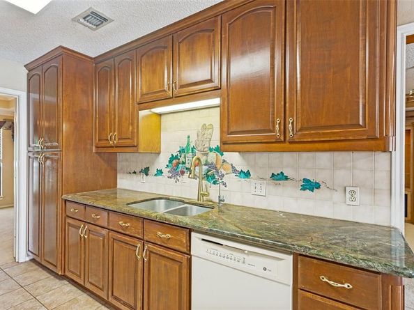 6231 N Ridge Road , Fort Worth Texas 76135