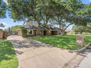 5111/5109  Ledgestone Drive , Fort Worth Texas 76132