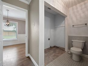 4913  Calmont Avenue , Fort Worth Texas 76107