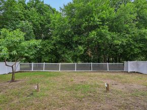 1321  Stone Mountain Parkway , Savannah Texas 76227