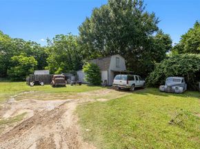 107  Syble Jean Drive  B, Burleson Texas 76028